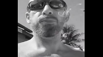 Tirando o bolor gazelle don't forget #taxfriday tomorrow #f1 #winter #findom #realalpha #casha