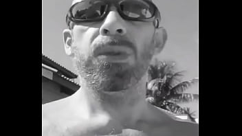 Tirando o bolor gazelle don't forget #taxfriday tomorrow #f1 #winter #findom #realalpha #casha