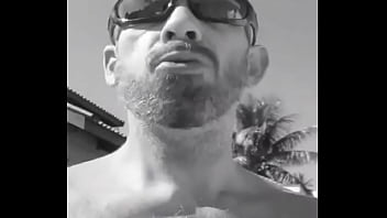 Tirando o bolor gazelle don't forget #taxfriday tomorrow #f1 #winter #findom #realalpha #casha