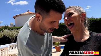 From flirting to fucking with lili veroni and kevin white for muchasexo