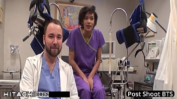 Patient gets hitachi orgasm from nurse jackie banes