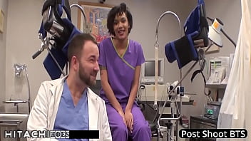 Patient gets hitachi orgasm from nurse jackie banes