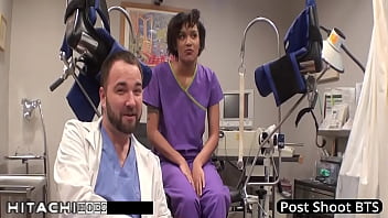 Patient gets hitachi orgasm from nurse jackie banes