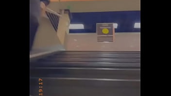 Caza culos en la calle