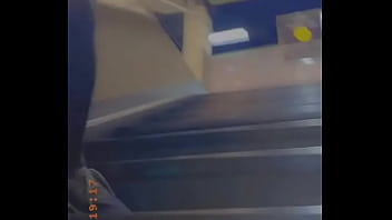 Caza culos en la calle