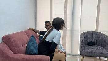 Chica latina llega a mi departamento por la entrevista del casting y a cambio de aprobarla me da su rico culo apretado y termino rico en su culo apretado y termina chupandome mi rica y dura polla Chica latina llega a mi departamento por la entrevista del casting y a cambio de aprobarla me da su rico culo apretado y termino rico en su culo apretado y termina chupandome mi rica y dura polla