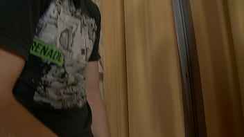 Beauty teen sucking cock