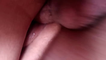 Folla rico y se toma toda la leche