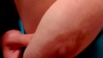 Folla rico y se toma toda la leche