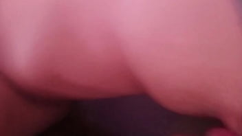 Folla rico y se toma toda la leche