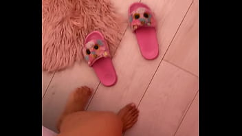 Coucou les coquinous venez avec moi en prenium pour un réveil coquin