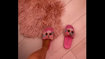 Coucou les coquinous venez avec moi en prenium pour un réveil coquin