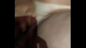 Ela gosta de brincar com a pepeka