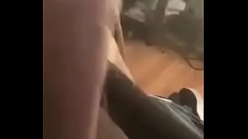 Le presento mi verga morena Le presento mi verga morena