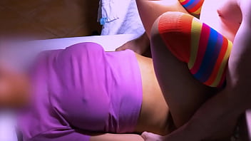 Las tiernitas siempre terminan folladas duro por su maestro