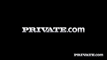 Lulu love and alyssa bounty anal threesome at the disco