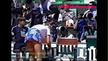 A collection of 90s sports oops upskirt moments