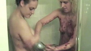 Everybody say love pie