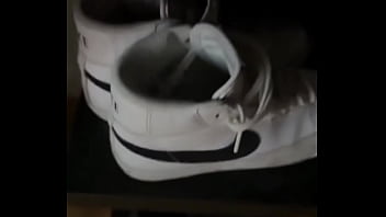 Good morning today in white nylon tights •if you want to see more check out of ️#feet #feetworld #fe