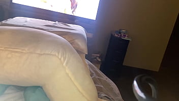 Girl gets freaking hot sexy playtime