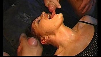 Amateur slut gangbang11 fullscreen tso 31