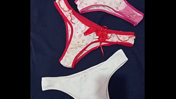 Calcinha da irmãzinha linda de 18 anos