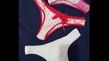 Calcinha da irmãzinha linda de 18 anos