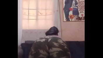 Bad girl twerking to dancehall