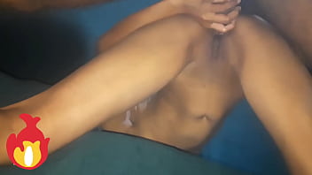 Negrita Cachonda Siendo Detonada Por Una Verga Gigante thumbnail