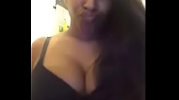 What is her name qual nome dela