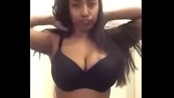 What is her name qual nome dela