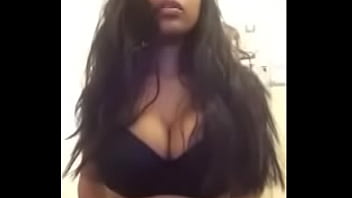 What is her name qual nome dela