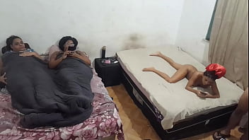 Sexo em república de pobre