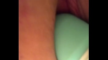 I make my pussy gush