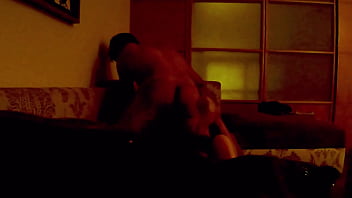 La Hago Gemir En La Cama Y En El Sofa Clip thumbnail