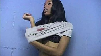 Ebony teases then gives a good blowjob 8