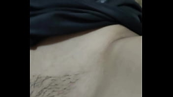 Jovencita se entraga a delivery sin condon