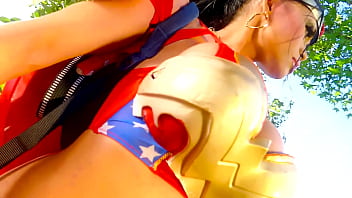 Wonder woman big tits cosplay