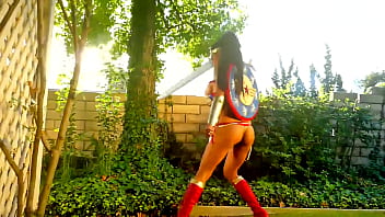 Wonder woman big tits cosplay
