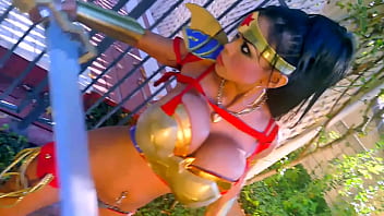 Wonder woman big tits cosplay