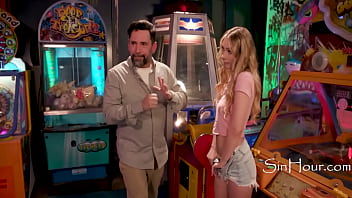 Stepdaughter seduces stepfather in empty arcade