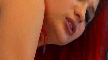 2 lezzies go down on a third