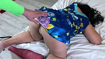 Milf gave to fuck her tight ass in anal