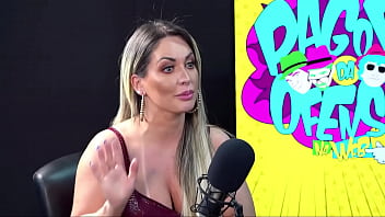 Sou loirinha do cuzinho rosa