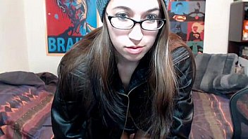Teen alexxxcoal masturbating on live webcam