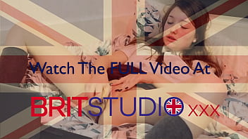 British teen discovers she can squirt