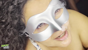 Bbw brasileira fazendo sexo grupal em casa de swing Bbw brasileira fazendo sexo grupal em casa de swing