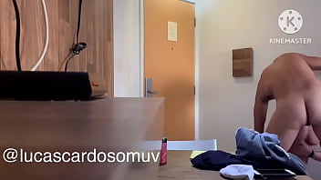 Puto Me Comeu Na Sala Bem Forte thumbnail