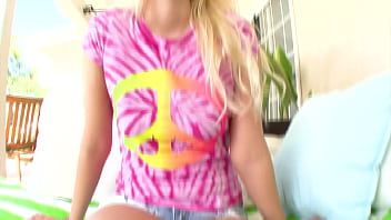 Vanessa Cage Sexy Blue Eyes Blonde Coed Big Cock Pov Blowjob And Cum Swallow thumbnail