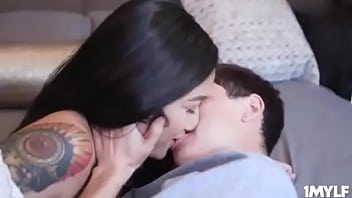 Milf tongue tricks of the 4